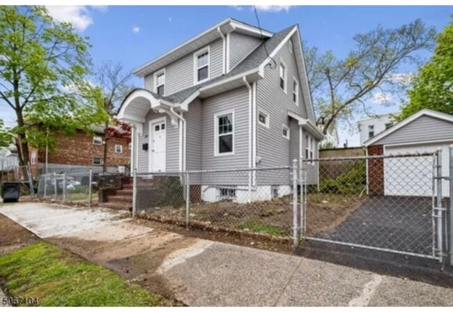 169 Norwood St in Newark, NJ - Building Photo - Building Photo