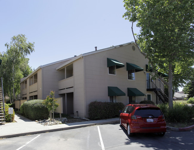 Lincoln Place in Yuba City, CA - Foto de edificio - Building Photo