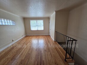 5247 Pernod Ave in St. Louis, MO - Building Photo - Building Photo