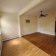 42 Parsons St in Yonkers, NY - Building Photo - Building Photo