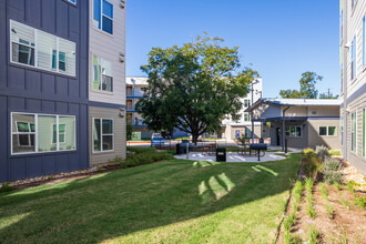 The Loretta in Austin, TX - Foto de edificio - Other