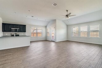 3206 Cumby Dr in Royse City, TX - Building Photo - Building Photo