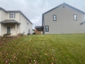 6711 New Town Ave in Columbia, MO - Building Photo - Building Photo