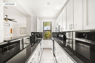 807 Riverside Dr in New York, NY - Building Photo - Building Photo