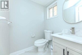 6 Linderwood Dr in Brampton, ON - Building Photo - Building Photo