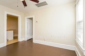 400 S Spring St in Greensboro, NC - Building Photo - Building Photo