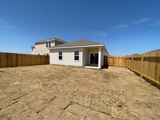 14402 Palm Ridge in San Antonio, TX - Building Photo - Building Photo