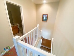 2063 Oakland Rd in San Jose, CA - Building Photo - Building Photo