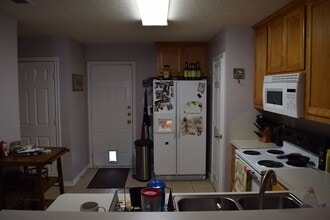 412 Freeman Ave in Bryan, TX - Building Photo - Building Photo