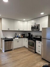 1415 Vancouver Dr in Charlotte, NC - Building Photo - Building Photo