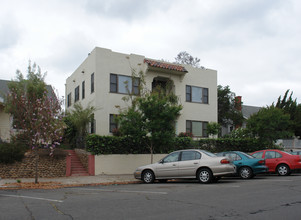 3814 Centre St in San Diego, CA - Building Photo - Building Photo