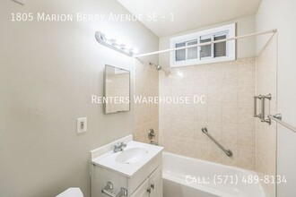 1805 Marion Barry Ave SE in Washington, DC - Foto de edificio - Building Photo