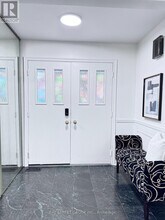 37 Abbeywood Trail in Toronto, ON - Building Photo - Building Photo