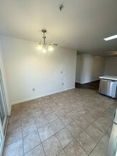 1165 Le Brun Ln in Redding, CA - Building Photo - Building Photo