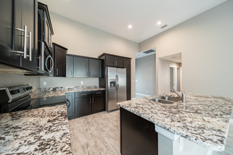 4021 SW 8th Pl in Cape Coral, FL - Foto de edificio - Building Photo