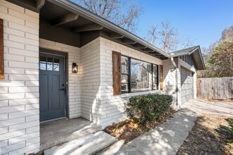 2620 Acacia Ct in Norman, OK - Building Photo - Building Photo