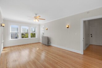 120 Custer Ave in Evanston, IL - Building Photo - Building Photo