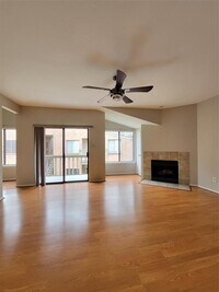 2023 Gentryside Dr photo'