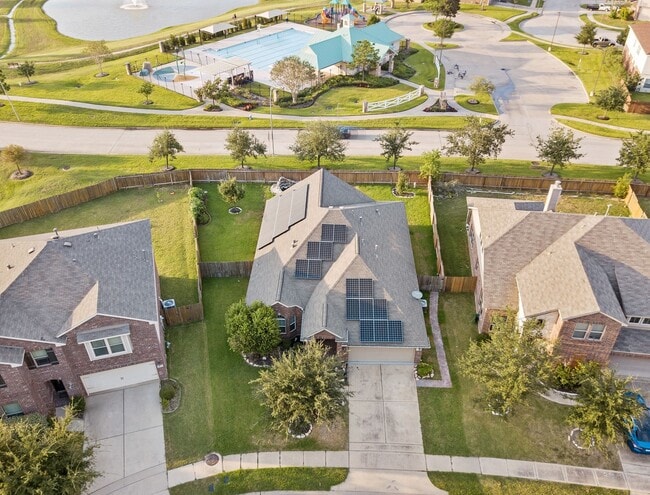 property at 21618 Ivory Gate Ln