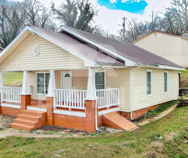 property at 2621 Sevier Ave