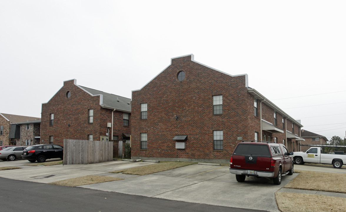 220 Geneva St in Metairie, LA - Building Photo