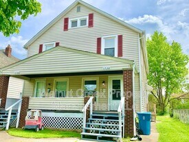 1730-1730 E 30th St in Lorain, OH - Building Photo