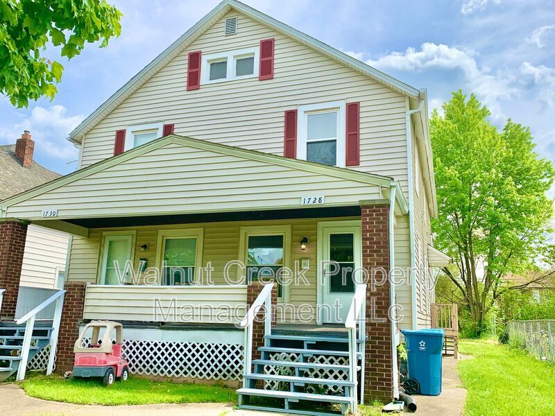 1730-1730 E 30th St in Lorain, OH - Building Photo