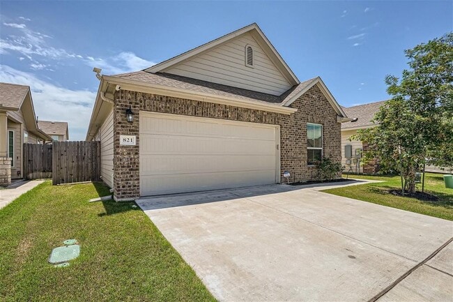 821 Durness Dr