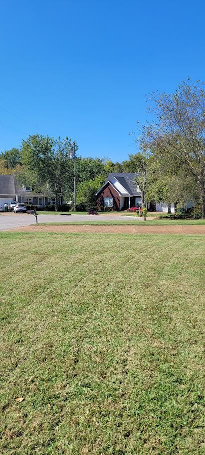 1102 Eric Ct in Thompson's Station, TN - Building Photo - Building Photo