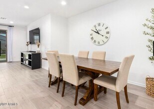 8229 E Jan Ave in Mesa, AZ - Building Photo - Building Photo