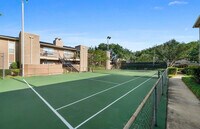 726 Bering Dr photo'