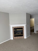 806 Carom Cir, Unit Villages At Franklin Farm in Mason, MI - Building Photo