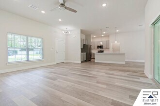 51 Woodside Dr in Palm Coast, FL - Building Photo - Building Photo