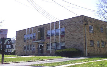 1201 Grand Ave in Asbury Park, NJ - Foto de edificio - Building Photo