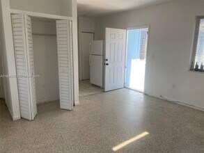 130 NW 16th Ave in Miami, FL - Building Photo - Building Photo