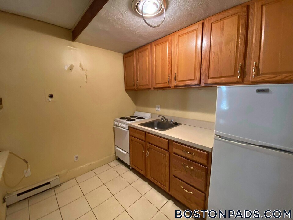 32 Westland Ave in Boston, MA - Building Photo