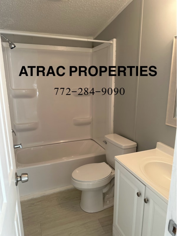 4816 US-441 in Lake City, FL - Foto de edificio - Building Photo