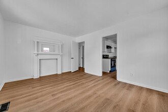 208 17th Ave SW in Birmingham, AL - Building Photo - Building Photo