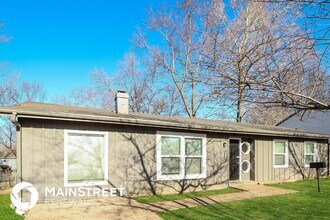 310 Prairie Ln in Belton, MO - Building Photo - Building Photo
