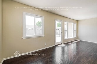 15007 Florwood Ave in Hawthorne, CA - Building Photo - Building Photo