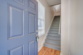 828 E Park Ave in Savannah, GA - Building Photo - Building Photo