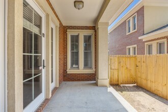 1836 Ashley Hall Way in Tallahassee, FL - Building Photo - Building Photo