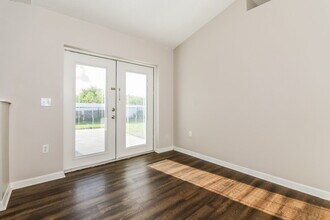 813 Albi Ct in Kissimmee, FL - Building Photo - Building Photo