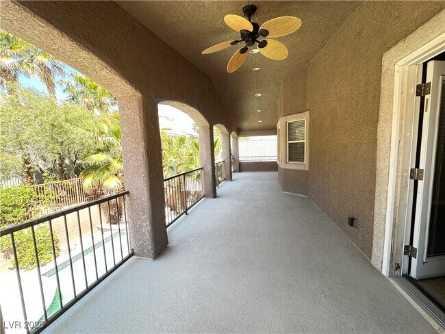 property at 1033 Puerta Del Sol Dr