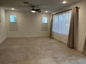 1355 W Crane Dr in Chandler, AZ - Building Photo - Building Photo