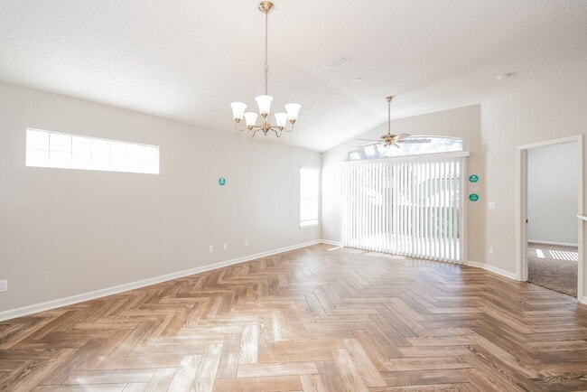 1148 Brookwood Bluff Rd E in Jacksonville, FL - Building Photo - Building Photo
