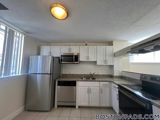 150 N Beacon St