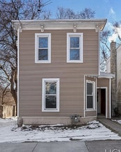 710 Clancy Ave NE in Grand Rapids, MI - Building Photo - Building Photo