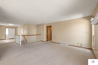 2716 Joann Ave in Bellevue, NE - Building Photo - Building Photo