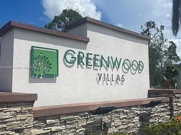 7139 Greenwood Park Cir in Ft. Myers, FL - Building Photo - Building Photo